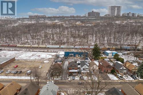 356 Cumberland Avenue, Hamilton, ON - Outdoor With View