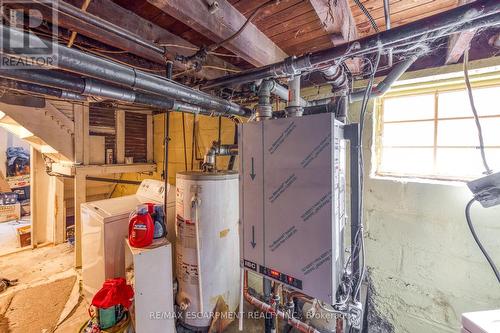 356 Cumberland Avenue, Hamilton, ON - Indoor Photo Showing Basement