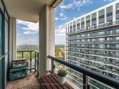 2204-20 Thomas Riley Rd, Toronto, ON - Outdoor