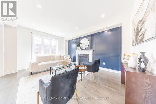 54 Wamsley Crescent, Clarington, ON - Indoor Photo Showing Living Room With Fireplace