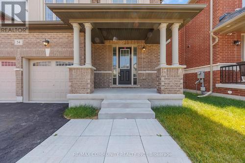 54 Wamsley Crescent, Clarington, ON - Outdoor