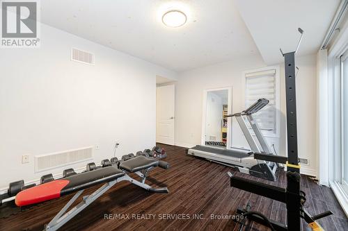 1315 Granrock Crescent, Mississauga, ON - Indoor Photo Showing Gym Room