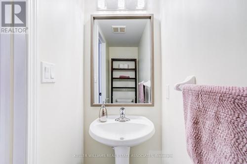 94 Panton Trail, Milton, ON - Indoor Photo Showing Bathroom