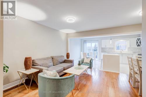 94 Panton Trail, Milton, ON - Indoor Photo Showing Living Room