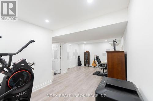 52 Jameson Crescent, Brampton, ON - Indoor