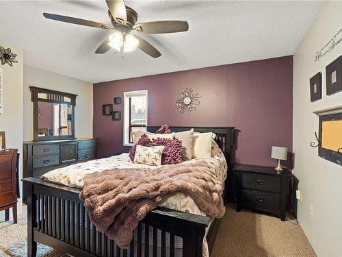 207-550 Bradley St, Nanaimo, BC - Indoor Photo Showing Bedroom