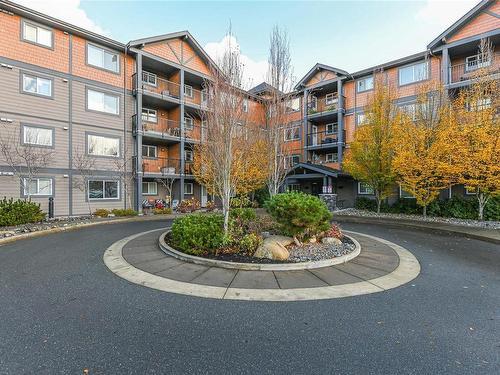 108-1944 Riverside Lane, Courtenay, BC - Outdoor With Facade