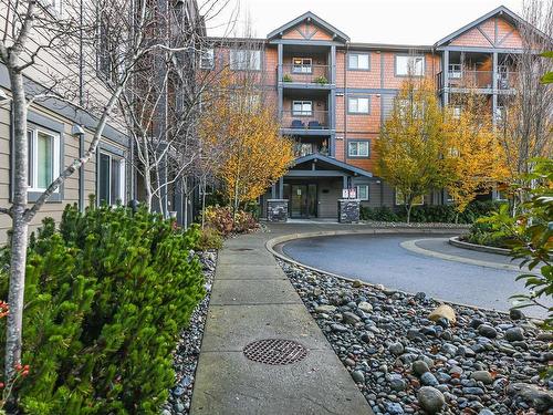 108-1944 Riverside Lane, Courtenay, BC - Outdoor With Facade