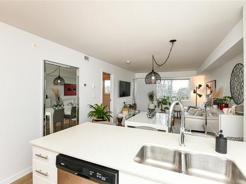 108-1944 Riverside Lane, Courtenay, BC - Indoor Photo Showing Kitchen With Double Sink