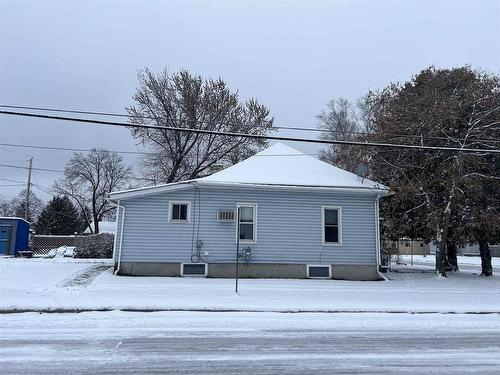 512 Armit Avenue, Fort Frances, ON - Outdoor