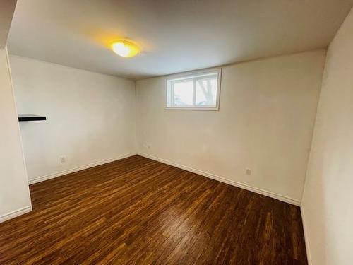 618 Vale Crescent, Thunder Bay, ON - Indoor Photo Showing Other Room