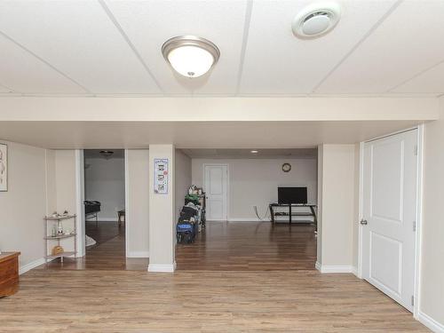 1409 Francis Street W, Thunder Bay, ON - Indoor Photo Showing Other Room