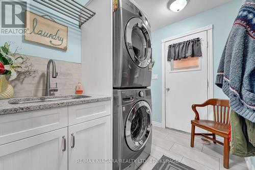 1291 Concession 2 Road, Niagara-On-The-Lake (103 - River), ON - Indoor Photo Showing Laundry Room