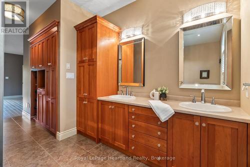 221 John Street, Minto (Harriston), ON - Indoor Photo Showing Bathroom