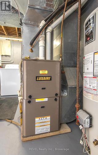 121 Forks Road, Welland (774 - Dain City), ON - Indoor Photo Showing Basement