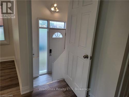 22 Willowdale Avenue, St. Catharines, ON - Indoor Photo Showing Other Room