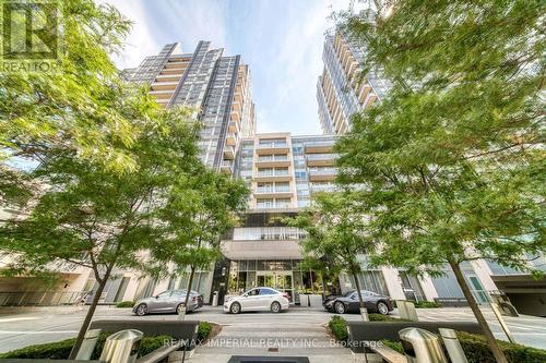 106 - 120 Harrison Garden Boulevard, Toronto, ON - Outdoor