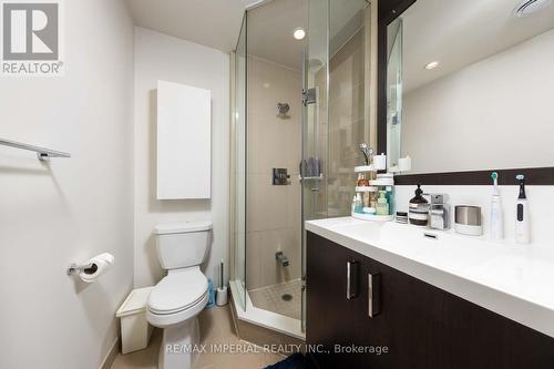 106 - 120 Harrison Garden Boulevard, Toronto, ON - Indoor Photo Showing Bathroom