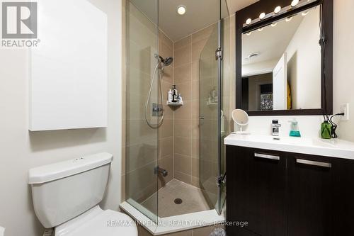 106 - 120 Harrison Garden Boulevard, Toronto, ON - Indoor Photo Showing Bathroom