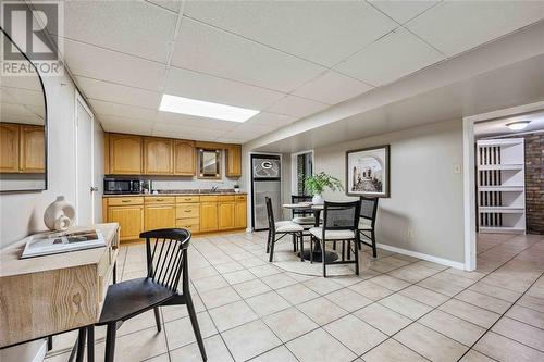 1197 Indian Road North, Sarnia, ON - Indoor