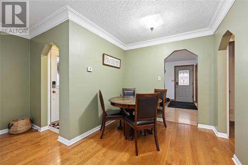 1197 Indian Road North, Sarnia, ON - Indoor Photo Showing Dining Room