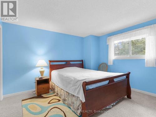 12 Bexhill Drive, London, ON - Indoor Photo Showing Bedroom