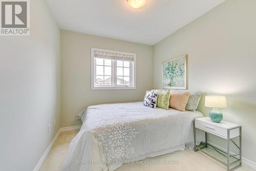 114 Vinton Road, Hamilton, ON - Indoor Photo Showing Bedroom