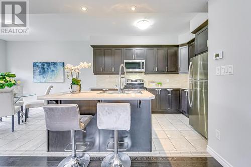 114 Vinton Road, Hamilton, ON - Indoor Photo Showing Kitchen With Double Sink With Upgraded Kitchen