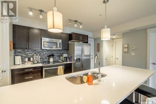 117 5301 Universal Crescent, Regina, SK - Indoor Photo Showing Kitchen With Upgraded Kitchen