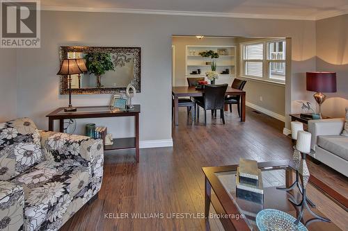 Main - 196 Emery Street E, London, ON - Indoor Photo Showing Living Room