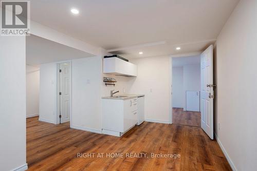 211 Mcgillivray Street, Ottawa, ON - Indoor Photo Showing Other Room