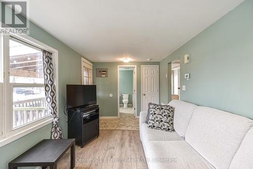 313 East Street E, Orillia, ON - Indoor Photo Showing Bedroom