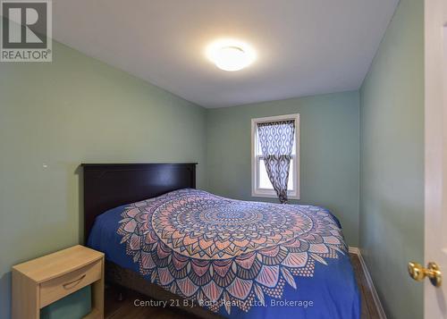 313 East Street E, Orillia, ON - Indoor Photo Showing Bedroom