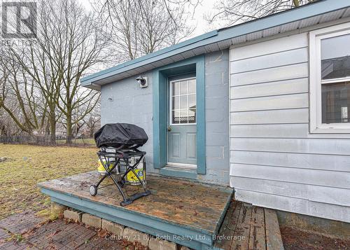 313 East Street E, Orillia, ON - Outdoor With Exterior