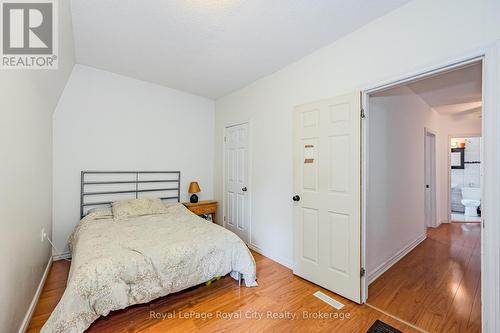 90 Neeve Street, Guelph (Two Rivers), ON - Indoor Photo Showing Bedroom