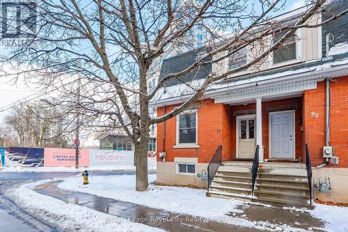 90 Neeve Street, Guelph (Two Rivers), ON - Outdoor With Facade