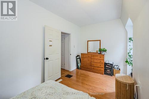 90 Neeve Street, Guelph (Two Rivers), ON - Indoor Photo Showing Bedroom