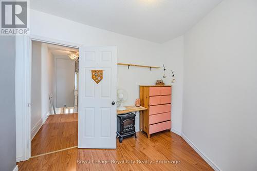 90 Neeve Street, Guelph (Two Rivers), ON - Indoor Photo Showing Other Room