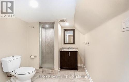 447 Harkin Place, Milton, ON - Indoor Photo Showing Bathroom