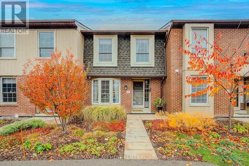 61 - 3029 Glencrest Road, Burlington, ON - Outdoor With Facade