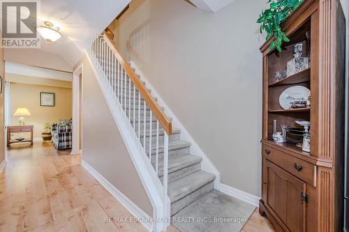 61 - 3029 Glencrest Road, Burlington, ON - Indoor Photo Showing Other Room