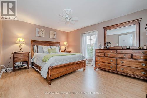 61 - 3029 Glencrest Road, Burlington, ON - Indoor Photo Showing Bedroom