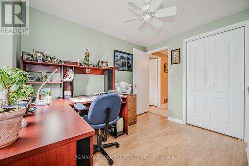 61 - 3029 Glencrest Road, Burlington, ON - Indoor Photo Showing Office