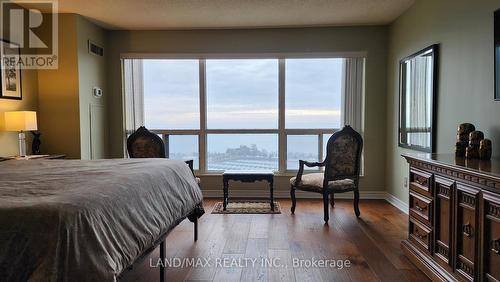 2607 - 2269 Lake Shore Boulevard W, Toronto, ON - Indoor Photo Showing Bedroom