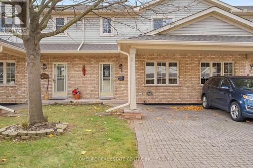 9 Wentworth Drive, Grimsby, ON - Outdoor