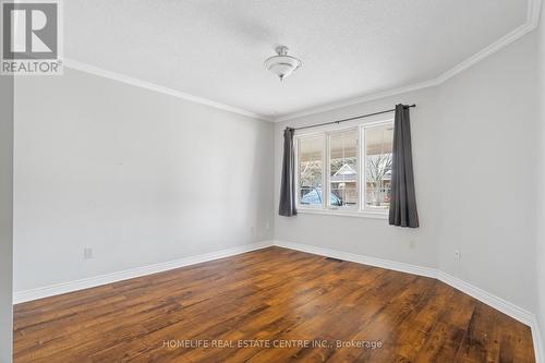 9 Wentworth Drive, Grimsby, ON - Indoor Photo Showing Other Room