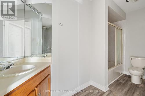 9 Wentworth Drive, Grimsby, ON - Indoor Photo Showing Bathroom