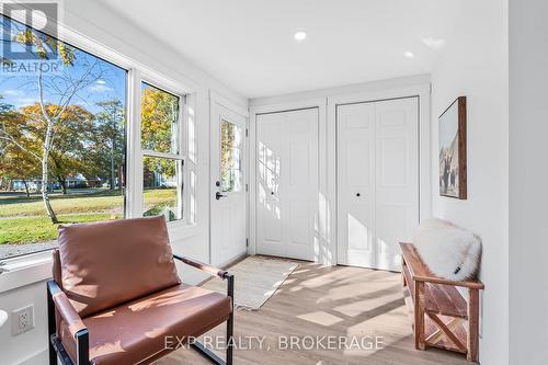 412 Main Street, Prince Edward County (Bloomfield), ON - Indoor Photo Showing Other Room