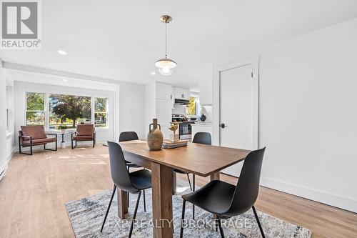 412 Main Street, Prince Edward County (Bloomfield), ON - Indoor Photo Showing Dining Room