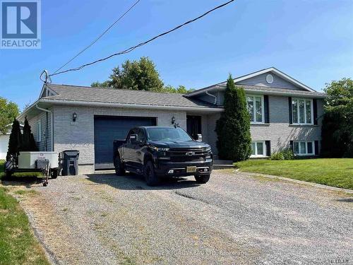 253 Crystal Crescent, Temiskaming Shores, ON - Outdoor With Facade